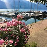 Riva Di Pianello Balkon-ferienwohnung Am
