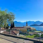 Riva Di Pianello Balkon-ferienwohnung Am