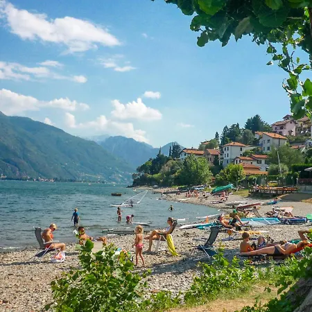 Riva Di Pianello Balkon-ferienwohnung Am Pianello Del Lario