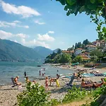 Riva Di Pianello Balkon-ferienwohnung Am Pianello Del Lario